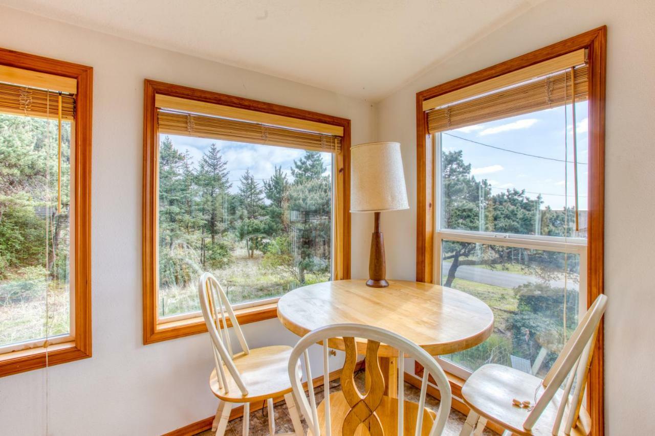 Casa Blanca Del Mar Βίλα Waldport Εξωτερικό φωτογραφία